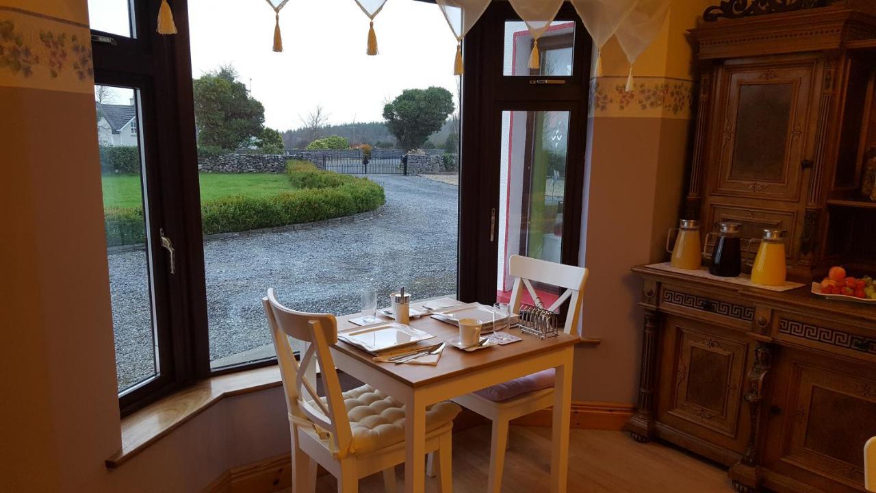 Headford Leroy'S Lodge מראה חיצוני תמונה